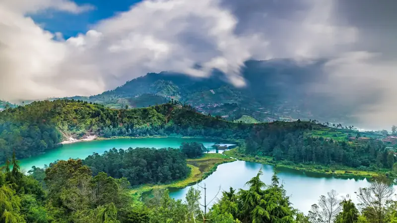 Pemandangan Dieng Plateau